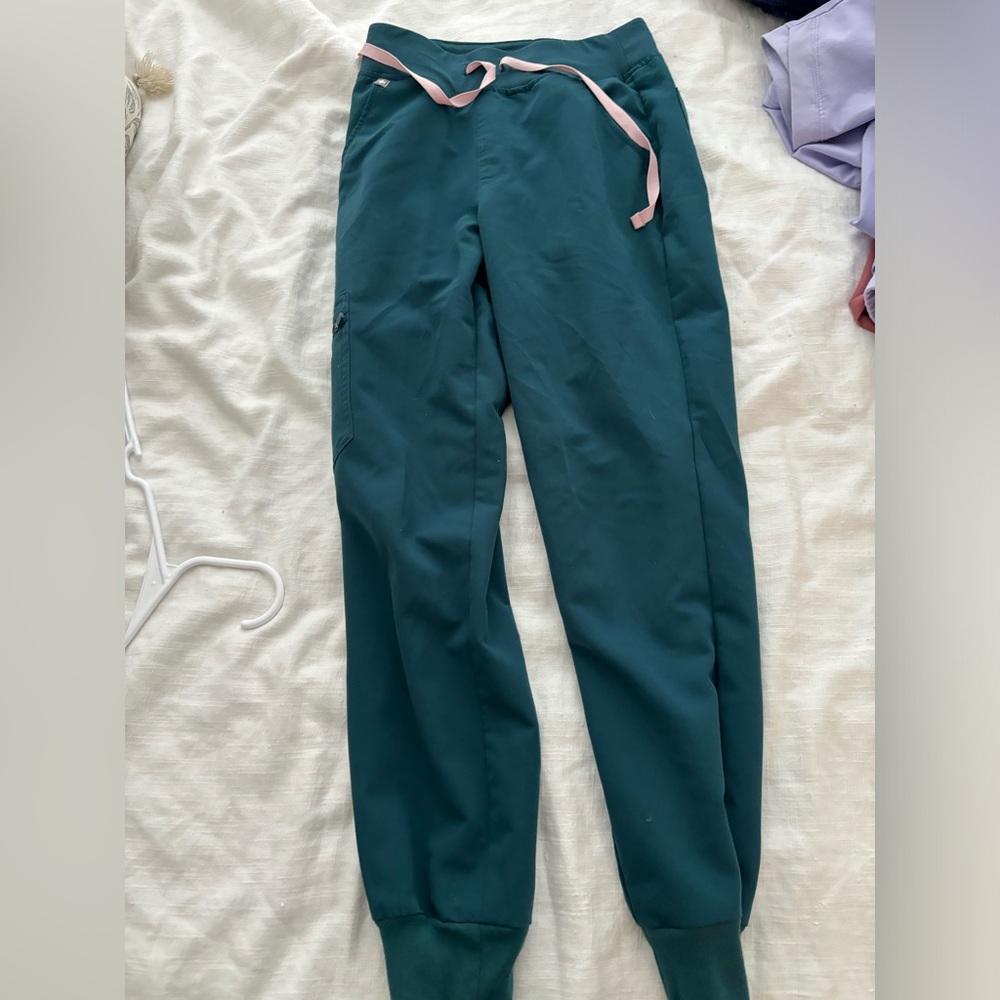 figs joggers XS carribean blue petite